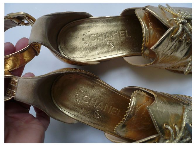 CHANEL Derby d'oro T40,5 Modello di punta della collezione IT! Gold hardware - vista 11