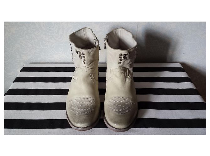 Botas western de piel beige Strategia - vista 2