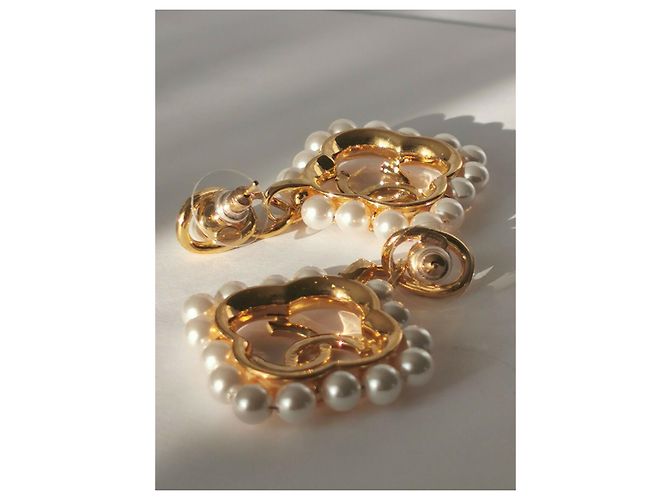 Cambon Chanel Brincos Gold hardware - vista 3