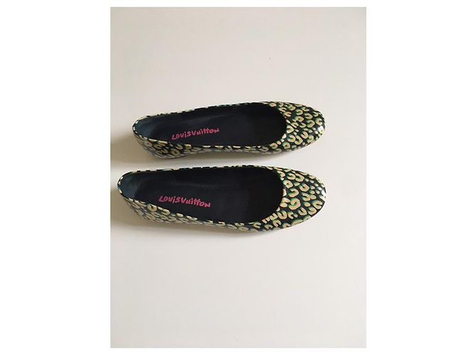 Louis Vuitton Bailarina plana felina Estampado de leopardo - vista 3