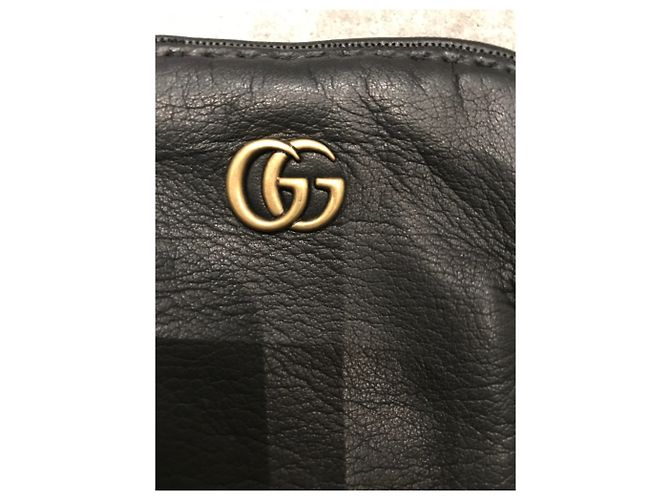 Gucci Lederhandschuhe Schwarz mit goldenem Logo - Ansicht 4