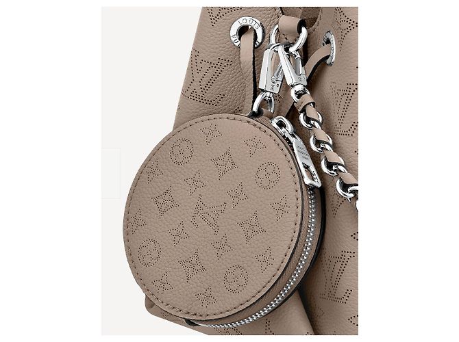 Louis Vuitton Bolso LV Bella nuevo Gris - vista 5