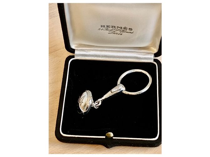 Porte-Clés HERMÈS H Logo Argent Et Cuir Marron Avec Boîte - Occasion Très Bon État