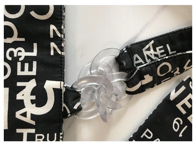 Borsa Chanel in tessuto stampato bianco e nero - vista 4