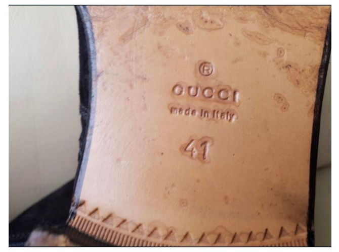 Botas altas Horsebit de ante negro Gucci - vista 6