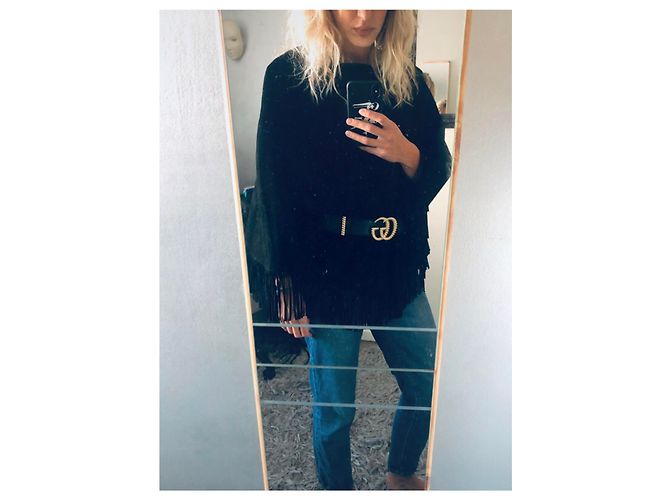 Maje Poncho aus schwarzem Leder - Ansicht 2