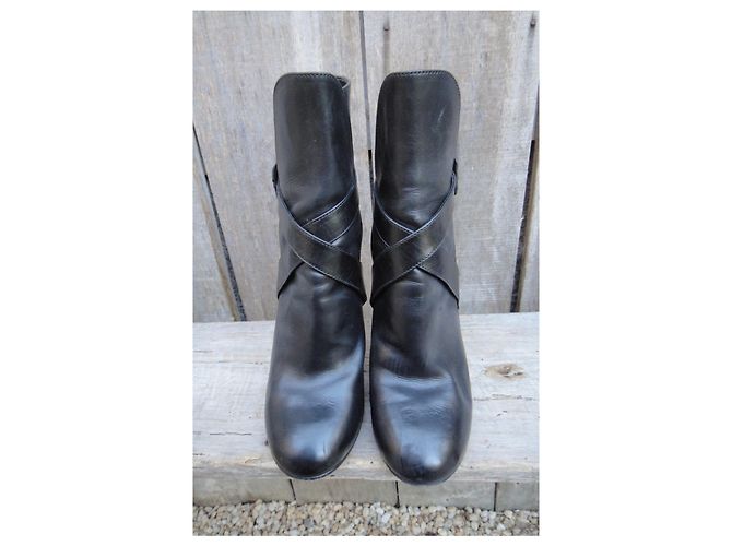 Botas Alaïa de piel negras 39 Negro - vista 4