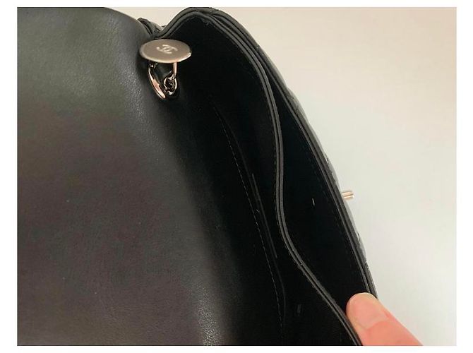 Bolsa acolchoada Chanel para cinto NOVA Preto - vista 10