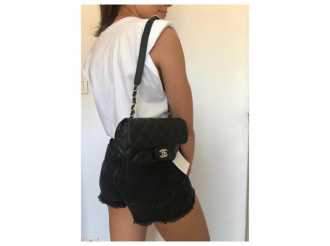 Bolsa acolchoada Chanel para cinto NOVA Preto - vista 12