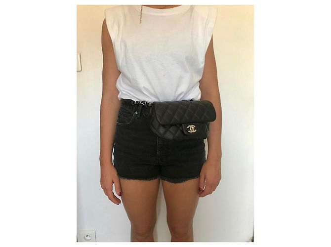 Bolsa acolchoada Chanel para cinto NOVA Preto - vista 15