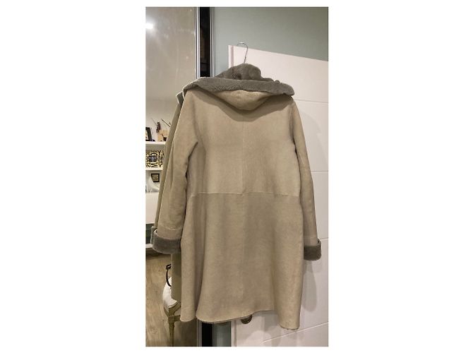 Autre Marque Abrigo reversible de piel de oveja beige Talla 38 - vista 10