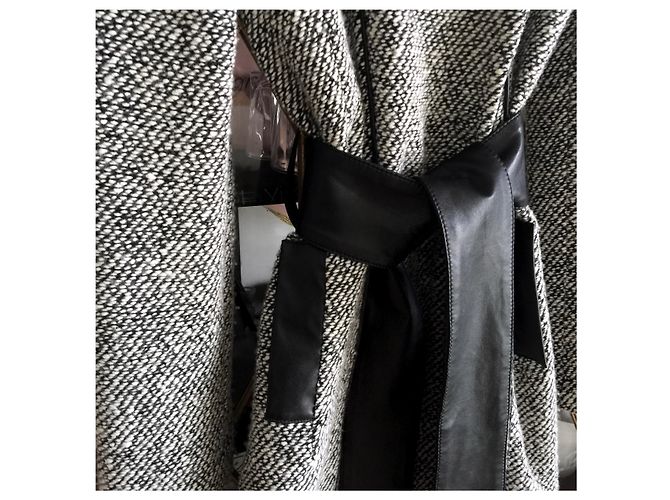 Autre Marque Nuevo abrigo con piel de ULI SCHNEIDER, Alemania Negro Blanco - vista 4