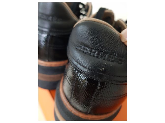 Sneakers Hermès Polo in vernice nera Nero - vista 2