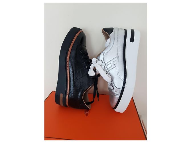 Sneakers Hermès Polo in vernice nera Nero - vista 8