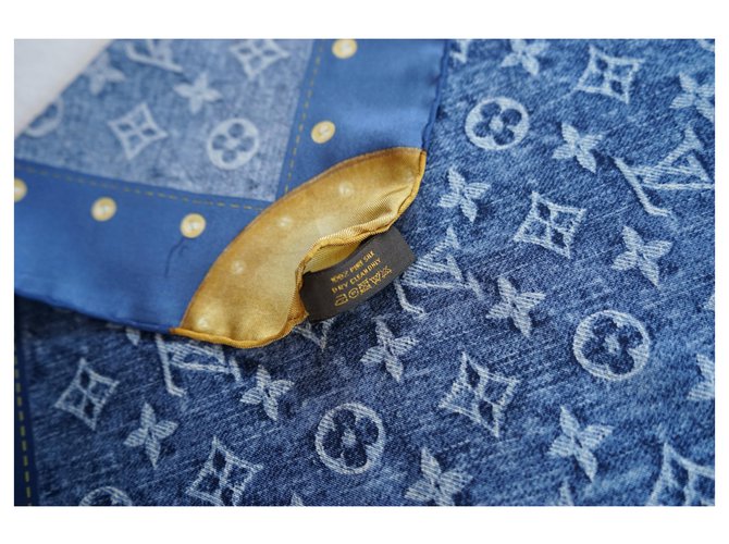 Louis Vuitton Seiden Schals Blau - Ansicht 4