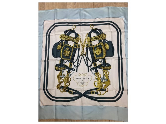 Lenço Hermès Brides de gala de seda azul claro 90 cm - vista 2