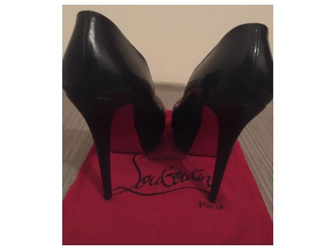 Christian Louboutin Modello BIANCA - vista 4