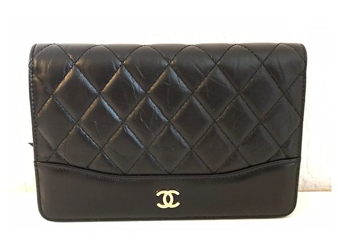 Chanel Wallet on Chain Nero in Pelle di Vitello Invecchiata - vista 2