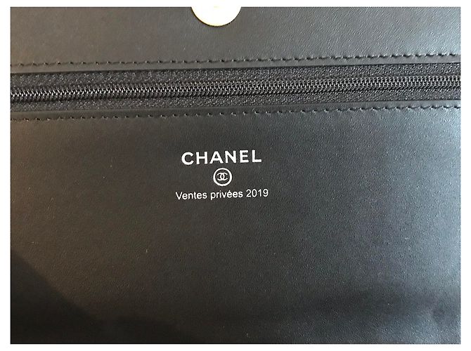 Chanel Wallet on Chain Nero in Pelle di Vitello Invecchiata - vista 6