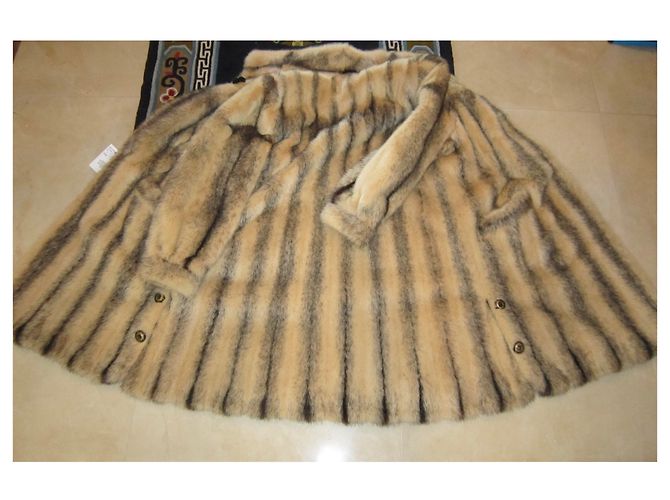 abrigo de visón inconnue Kohinoor beige talla 42 - vista 4