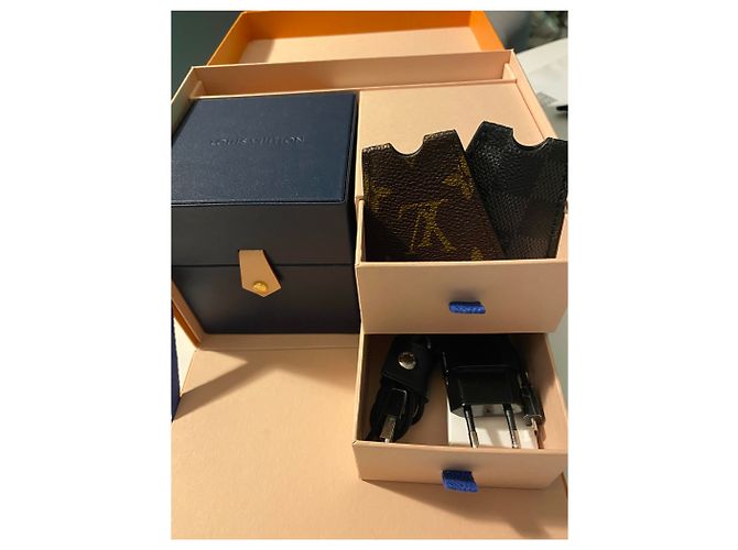 Louis Vuitton connected horizon drum Black - view 8