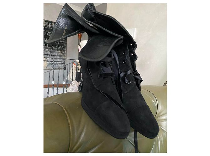 Stivaletti CHANEL in camoscio Nero - vista 10