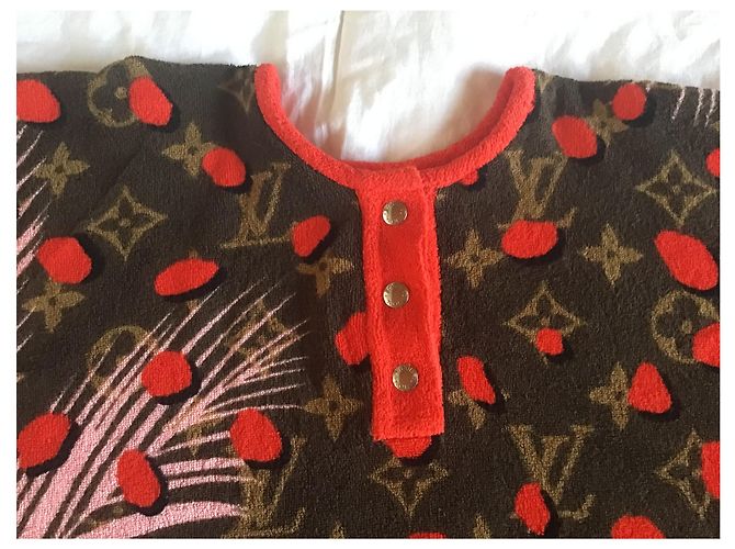 Louis Vuitton Monogram Jungle Cape Multicolore - vista 5