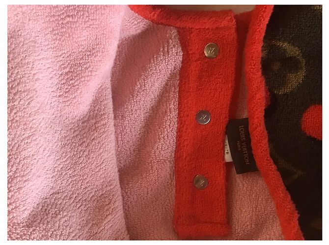Louis Vuitton Monogram Jungle Cape Multicolore - vista 6