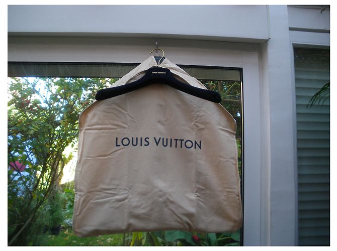 Louis Vuitton Copriabiti in Cotone Beige - vista 5