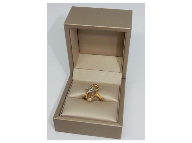 Autre Marque Anello nodo in oro e diamanti D'oro - vista 11