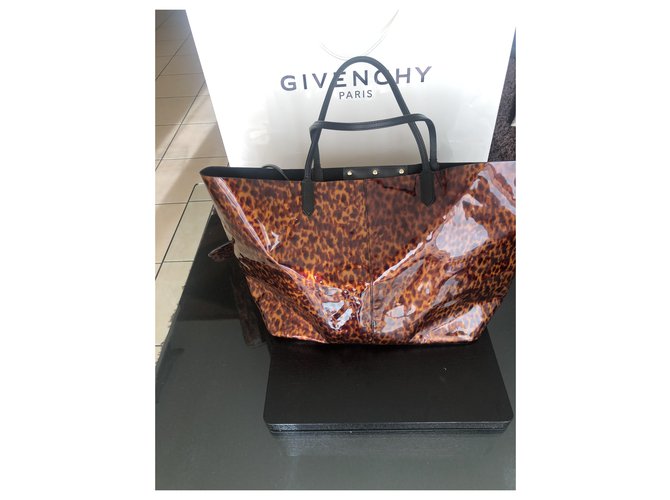 Borsa tote Antigona di Givenchy - vista 2