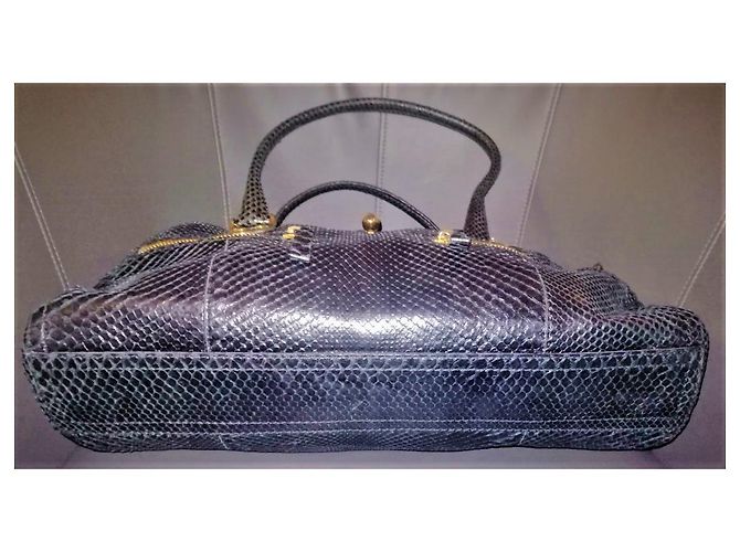 Valentino Handtasche aus Python Leder Schwarz - Ansicht 6