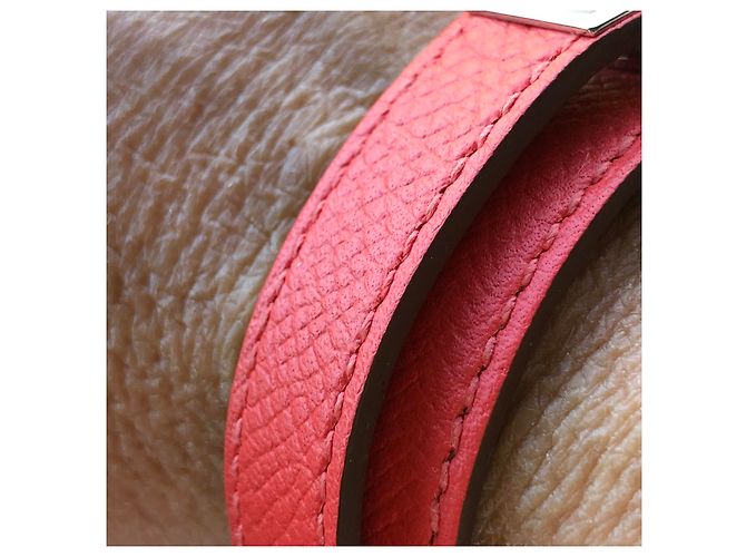 Hermès Turnê com Pulseira Kelly Coral - vista 11