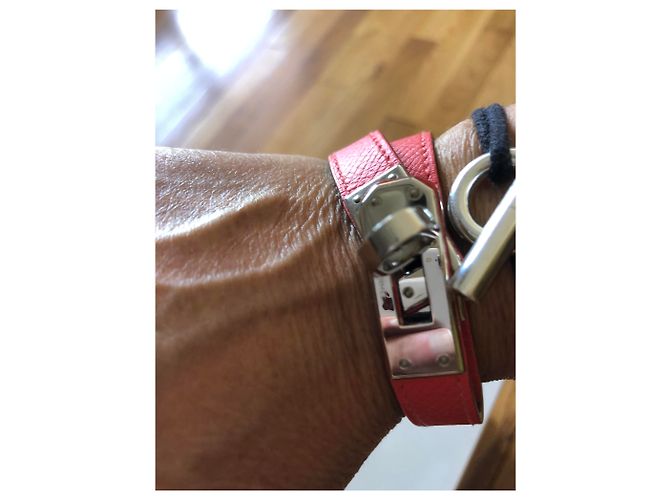 Hermès Turnê com Pulseira Kelly Coral - vista 9