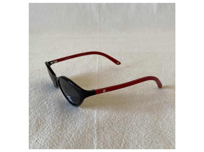 Chanel Gafas de sol Negro Roja - vista 2