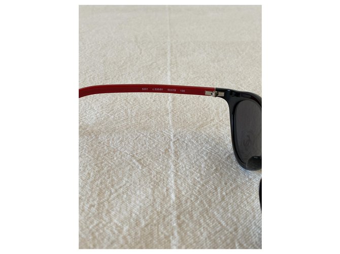 Chanel Gafas de sol Negro Roja - vista 4