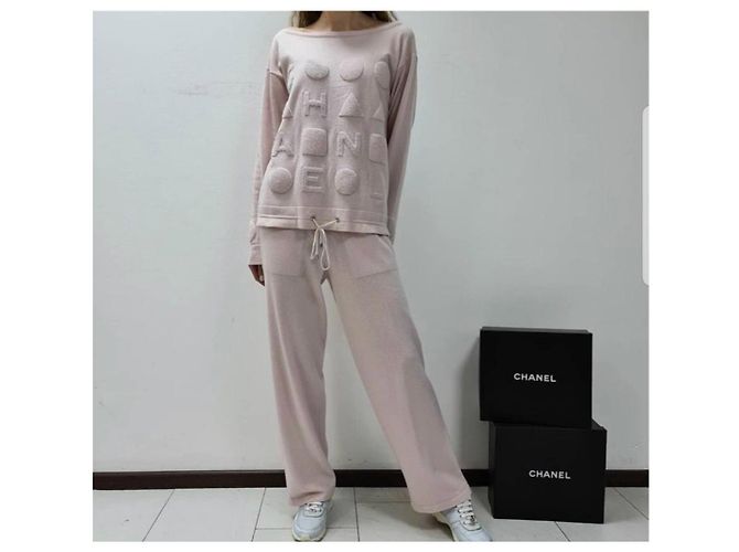 Conjunto Loungewear Chanel Cashmere Rosa - vista 2