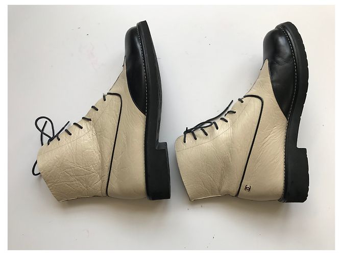Chanel Stivali da combattimento Nero Beige - vista 14