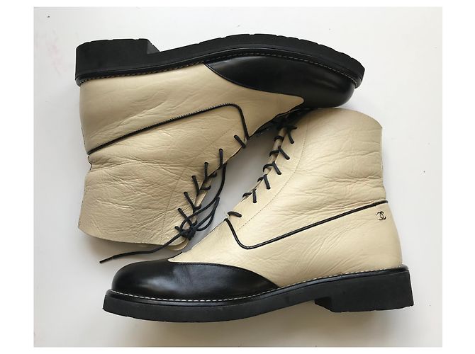 Chanel Stivali da combattimento Nero Beige - vista 16