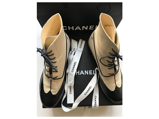 Chanel Stivali da combattimento Nero Beige - vista 34