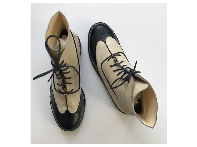 Chanel Stivali da combattimento Nero Beige - vista 7