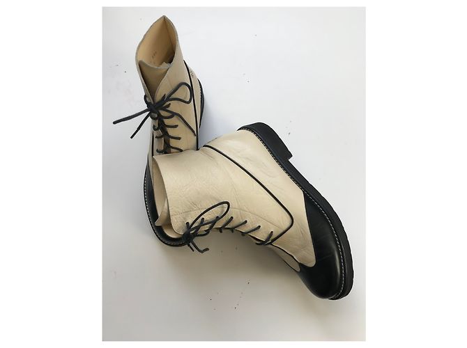 Chanel Stivali da combattimento Nero Beige - vista 9