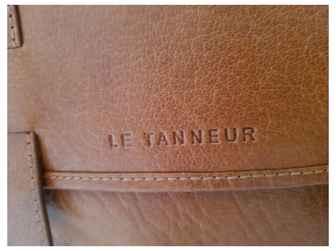 Borsa a tracolla Le Tanneur in pelle color cognac - vista 12