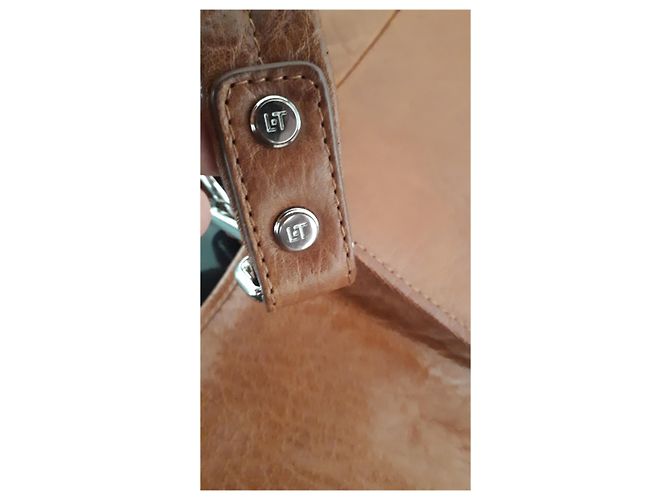 Borsa a tracolla Le Tanneur in pelle color cognac - vista 7