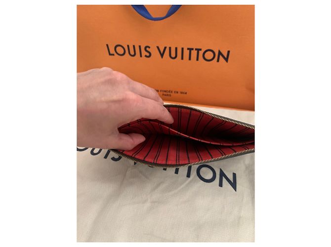 Louis Vuitton Handschuhe Braun Kunstleder - Ansicht 5