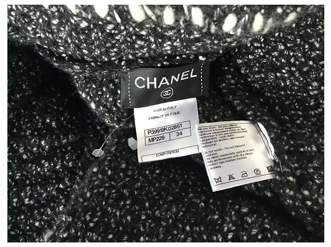 Poncho a mantella Chanel Nero Bianco - vista 5