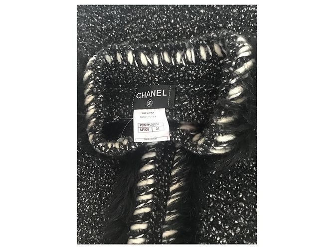 Poncho a mantella Chanel Nero Bianco - vista 7