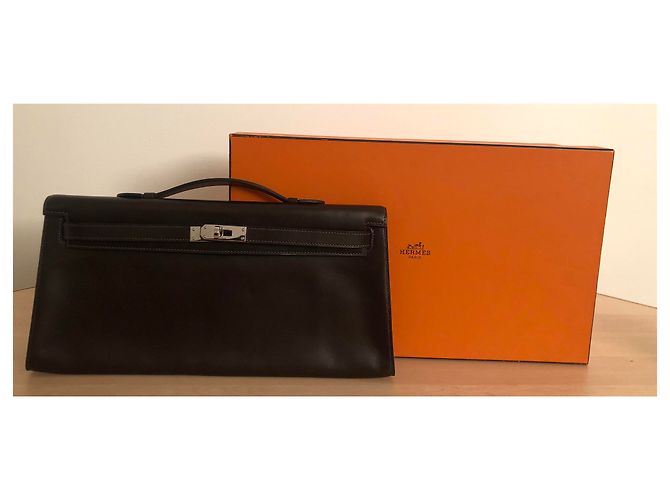 Hermès Hermes Kelly Cut in pelle marrone - vista 7