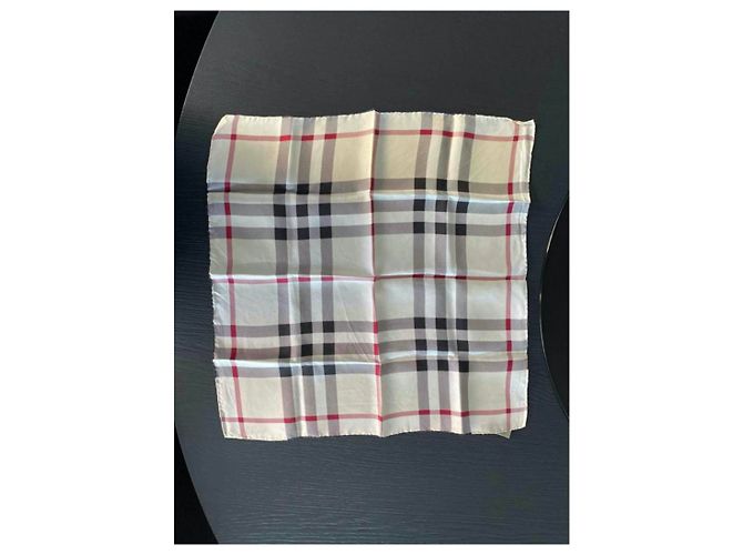 Sciarpa Burberry in seta beige a quadri rossi - vista 2