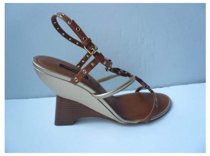 LOUIS VUITTON Sandales compensées Caramel T37,5 IT Marrone - vista 10